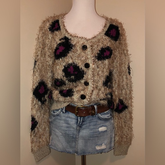 Anthropologie Leifsdottir Eyelash Oversized Button Down Cardigan,Size-Medium(?L) - Picture 2 of 10